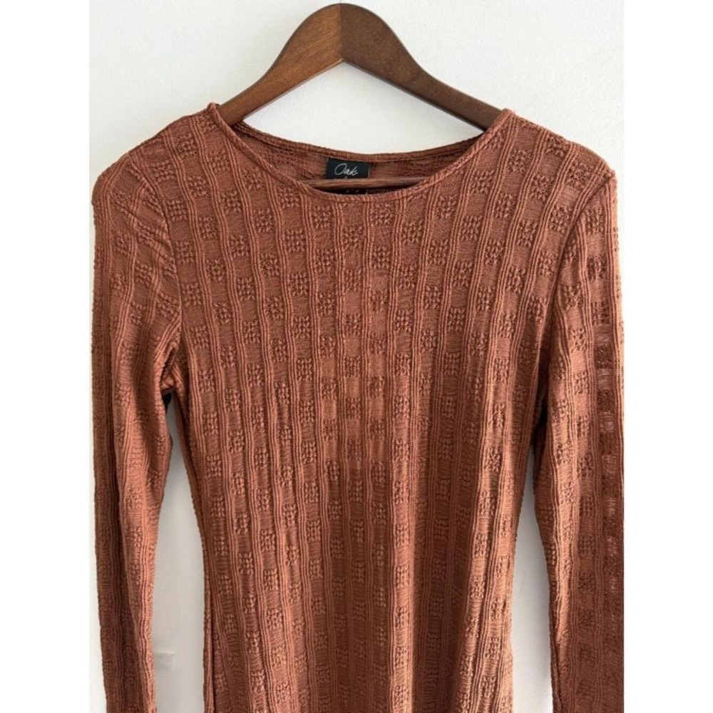 Oak & Trellis Rust Brown Textured Knit Long Sleeve Midi Dress Medium NWT - Picture 3 of 8